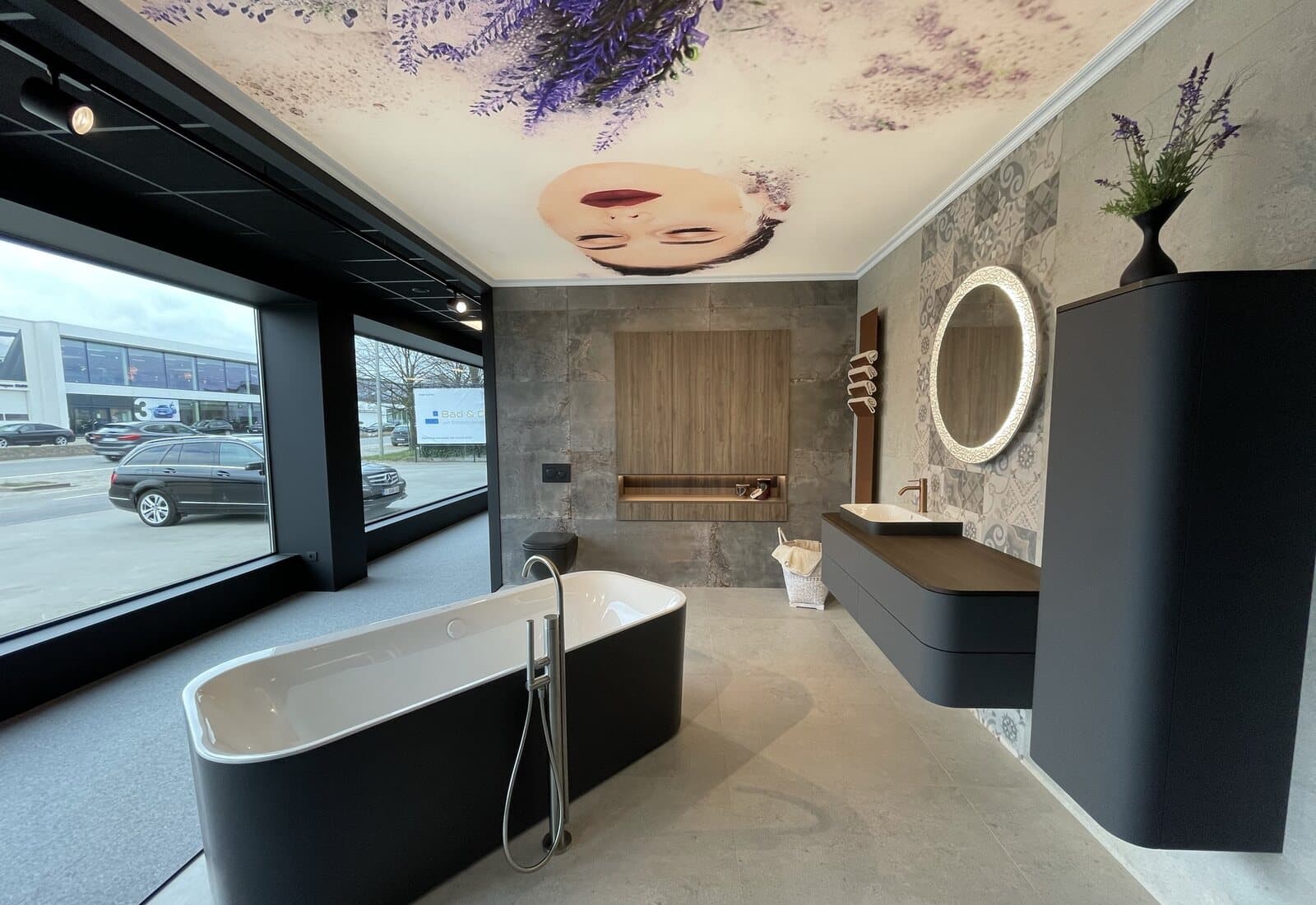 STRETCH ceiling — Pool & wellness